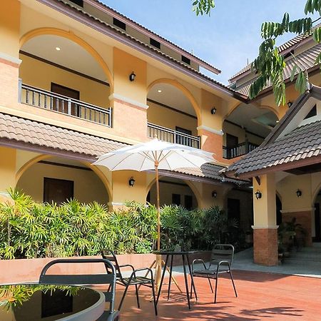 Siam Avari Hotel, Chiang Rai Exterior photo