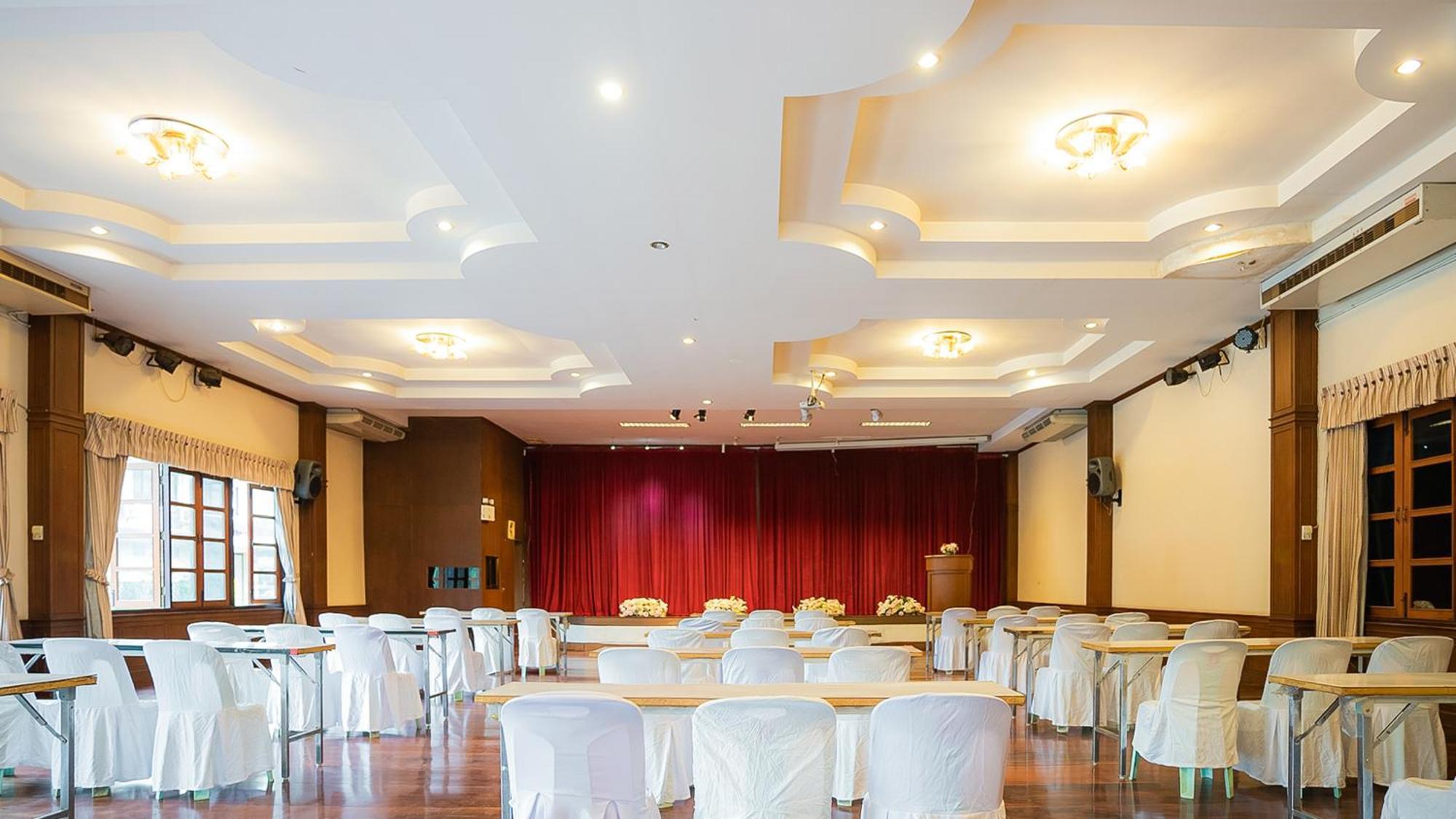 Siam Avari Hotel, Chiang Rai Exterior photo